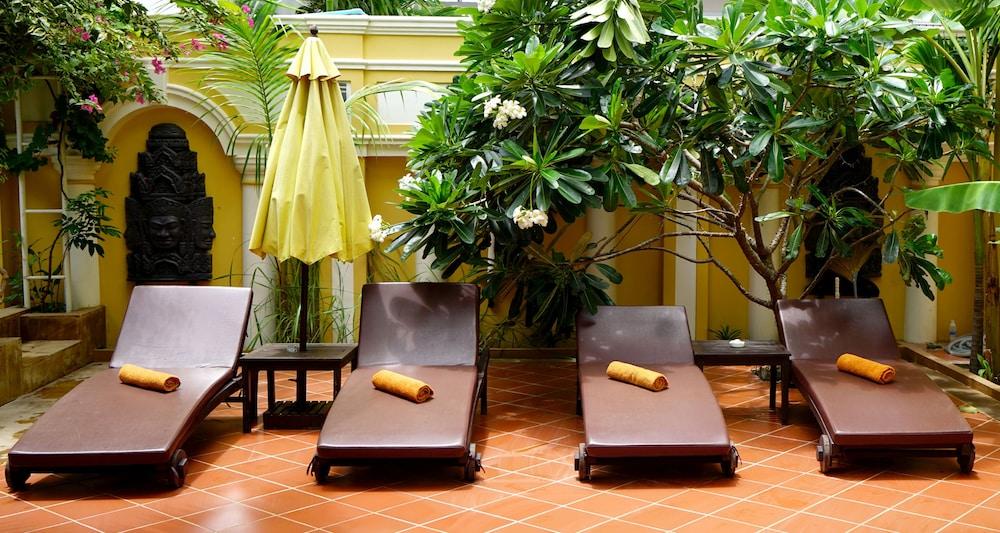 Paris Angkor Boutique 호텔 시엠리아프 외부 사진